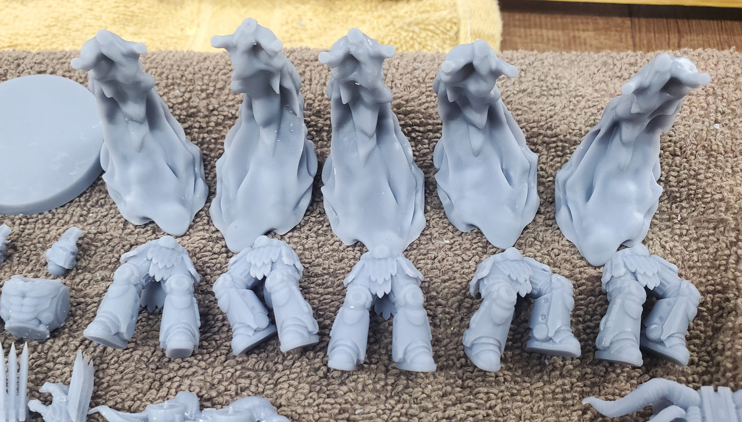 Minoan Noctue (5-Unit Set) by Atlan Forge