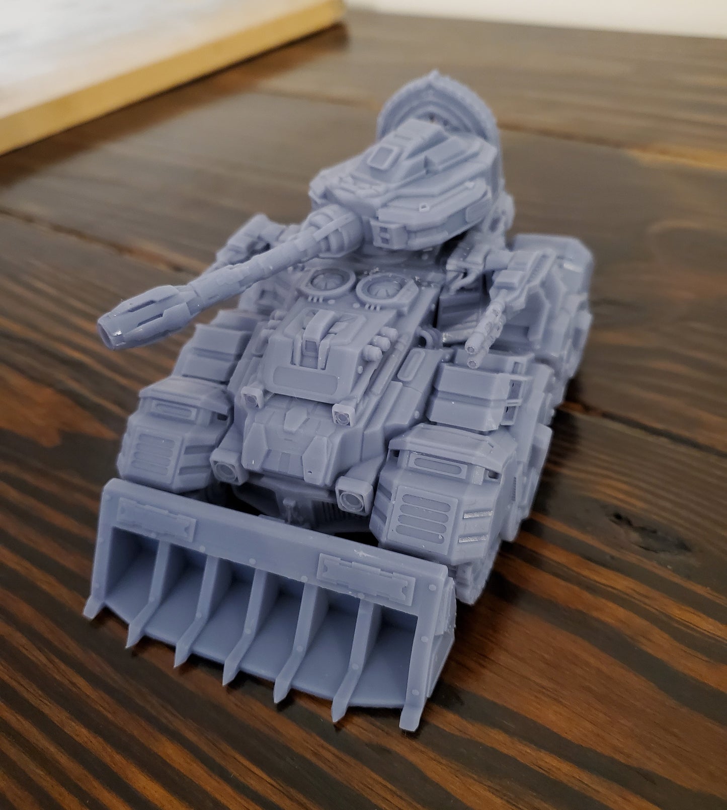 Smilodon Battle Tank by Atlan Forge