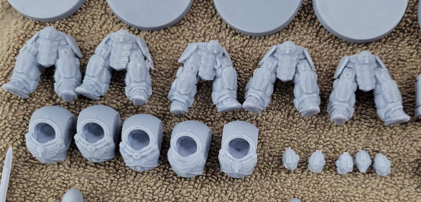 Angelic Dominators (5-Unit Set) by Atlan Forge