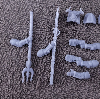 Minoan Mage by Atlan Forge