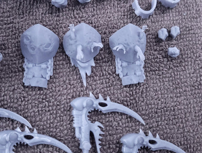 Manus Mortis Gorebringers (3-Unit Set) by Atlan Forge