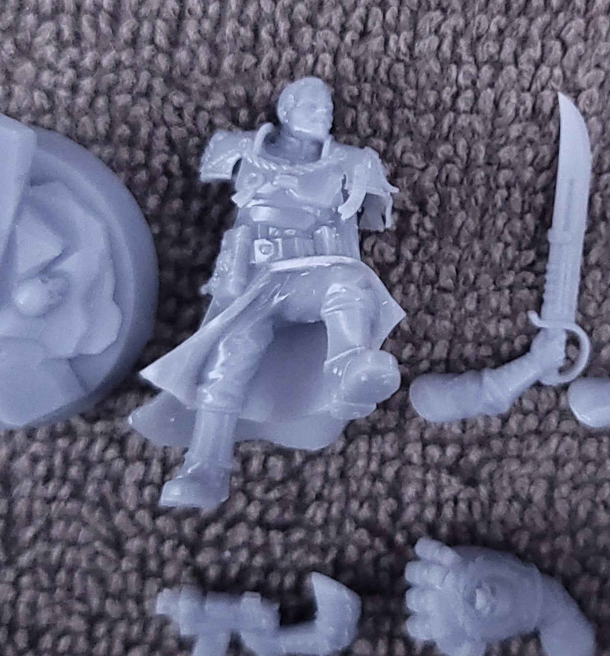 Khaleeth Regiment-Commander by Adeptus Miniatures