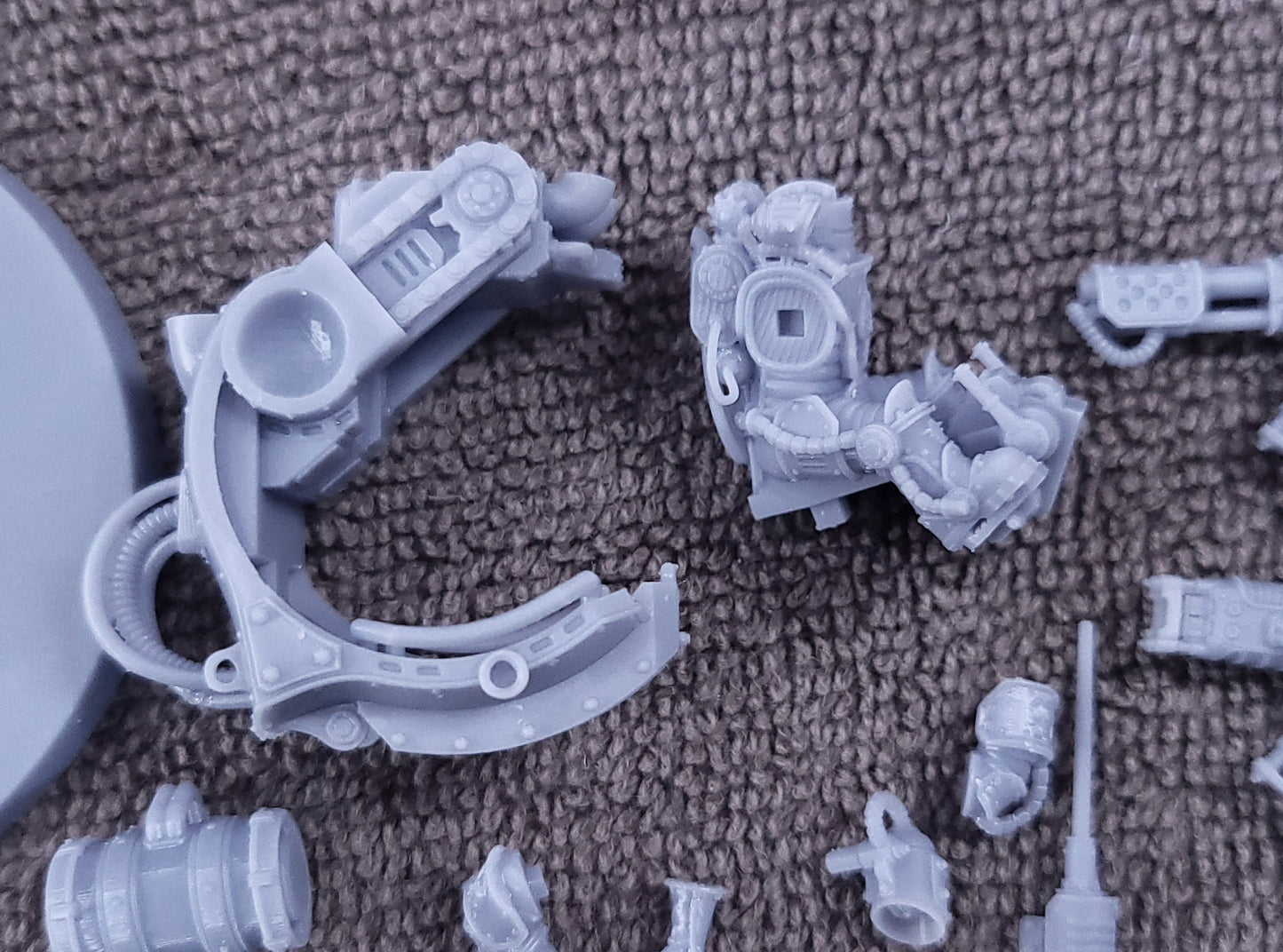 Scout Solar Mech-Solar Guard of the Imperial Force by RedMakers