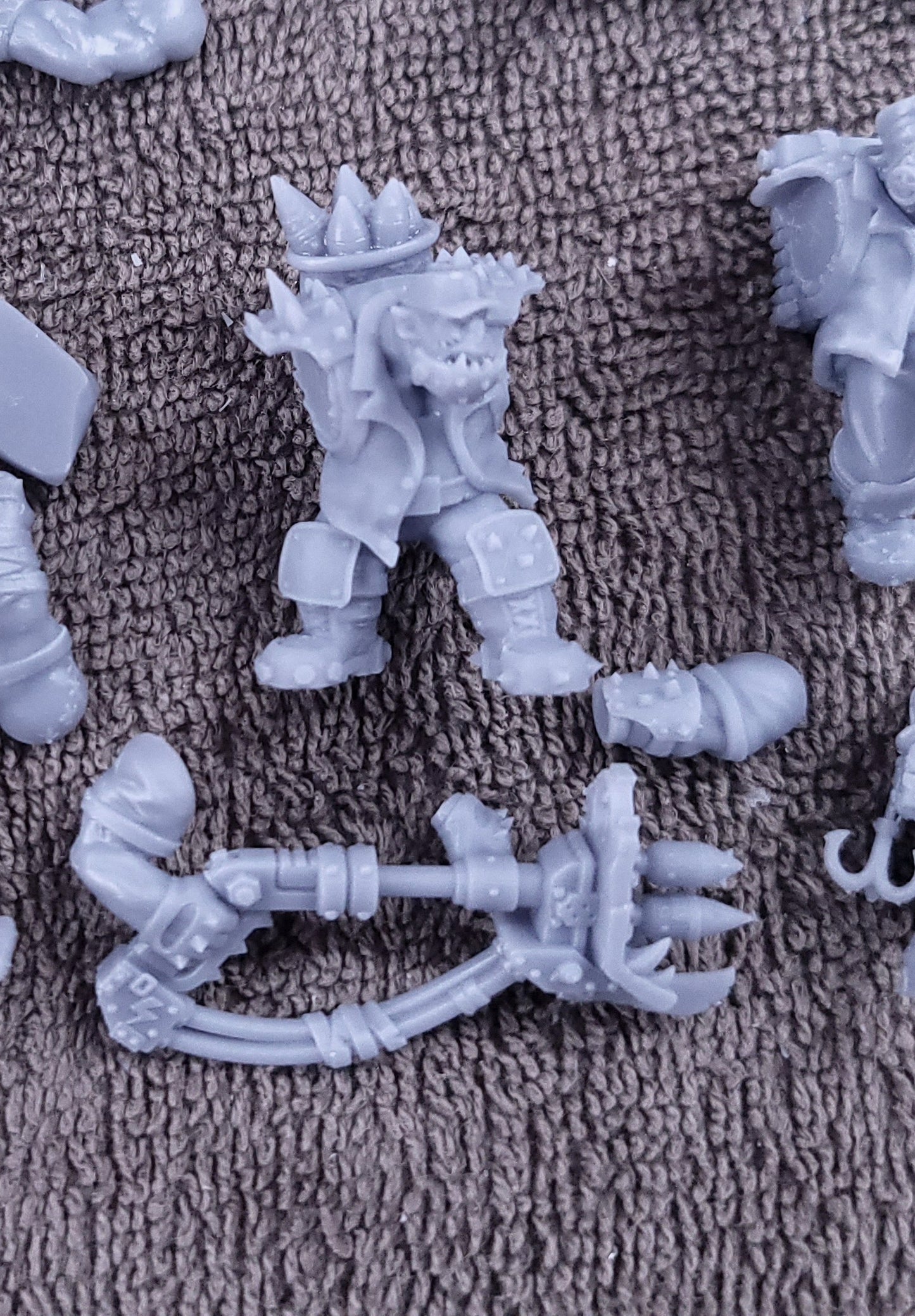 Kill Squad- Da Snikkas (12-Unit Kit or Single Model) by Adeptus Miniatures