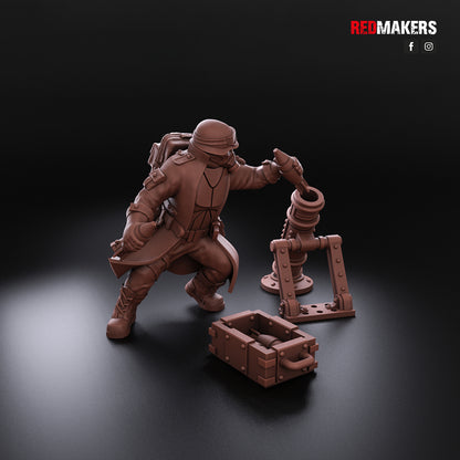 Steel Guard-Heavy Weapons Team (10-Unit Kit or Single Model) by RedMakers