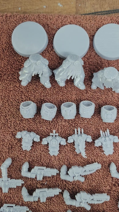 Knights Templar Sergeants (5-Unit Set) by Atlan Forge