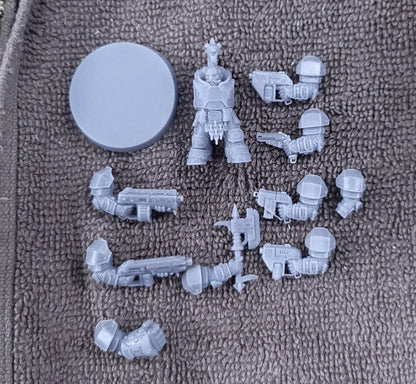 Kill Squad- Heavy Dwarves (11-Unit Kit or Single Model) by Adeptus Miniatures