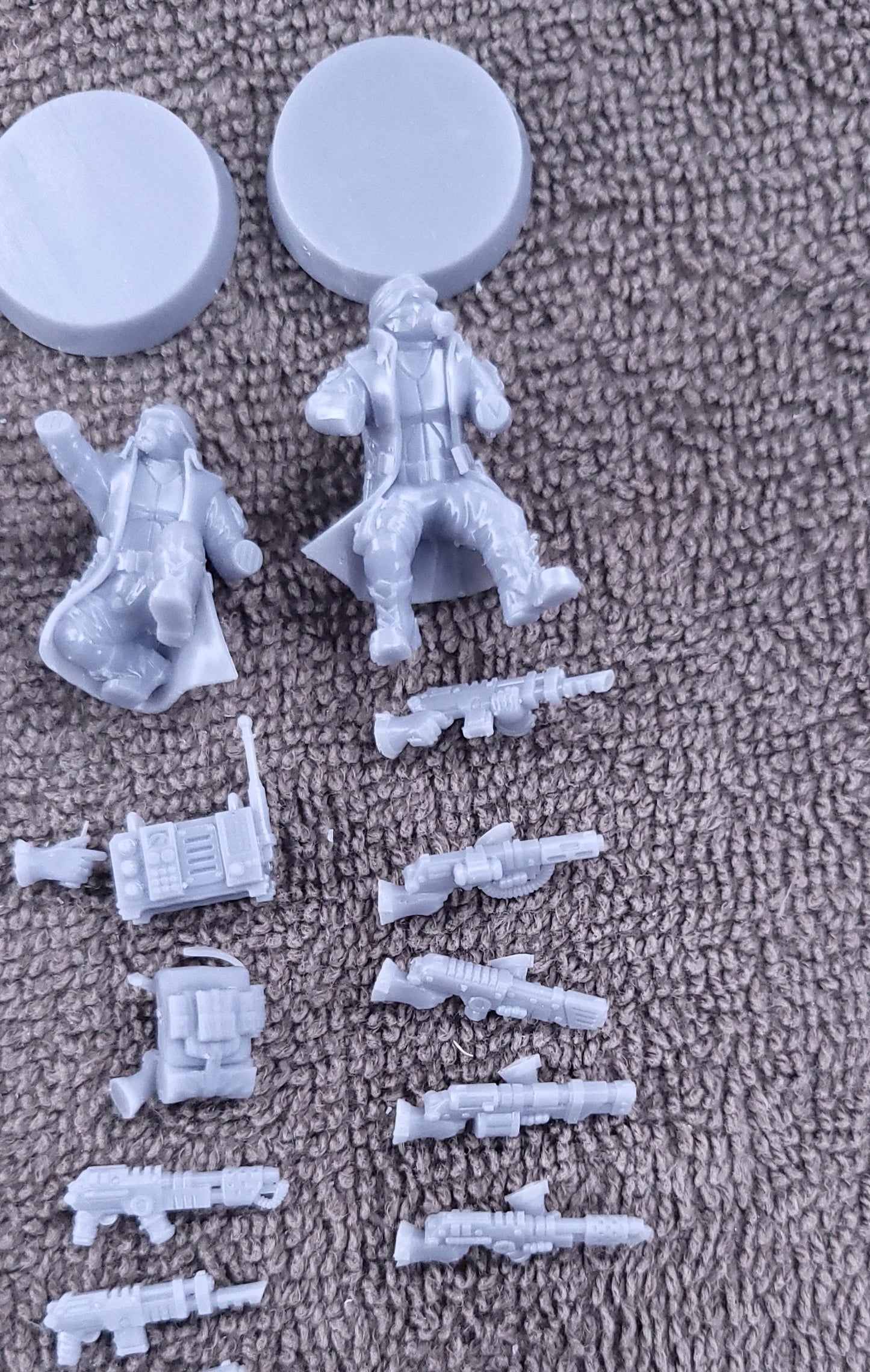 Steel Guard-Command Squad (4-Unit Kit or Single Model) by RedMakers