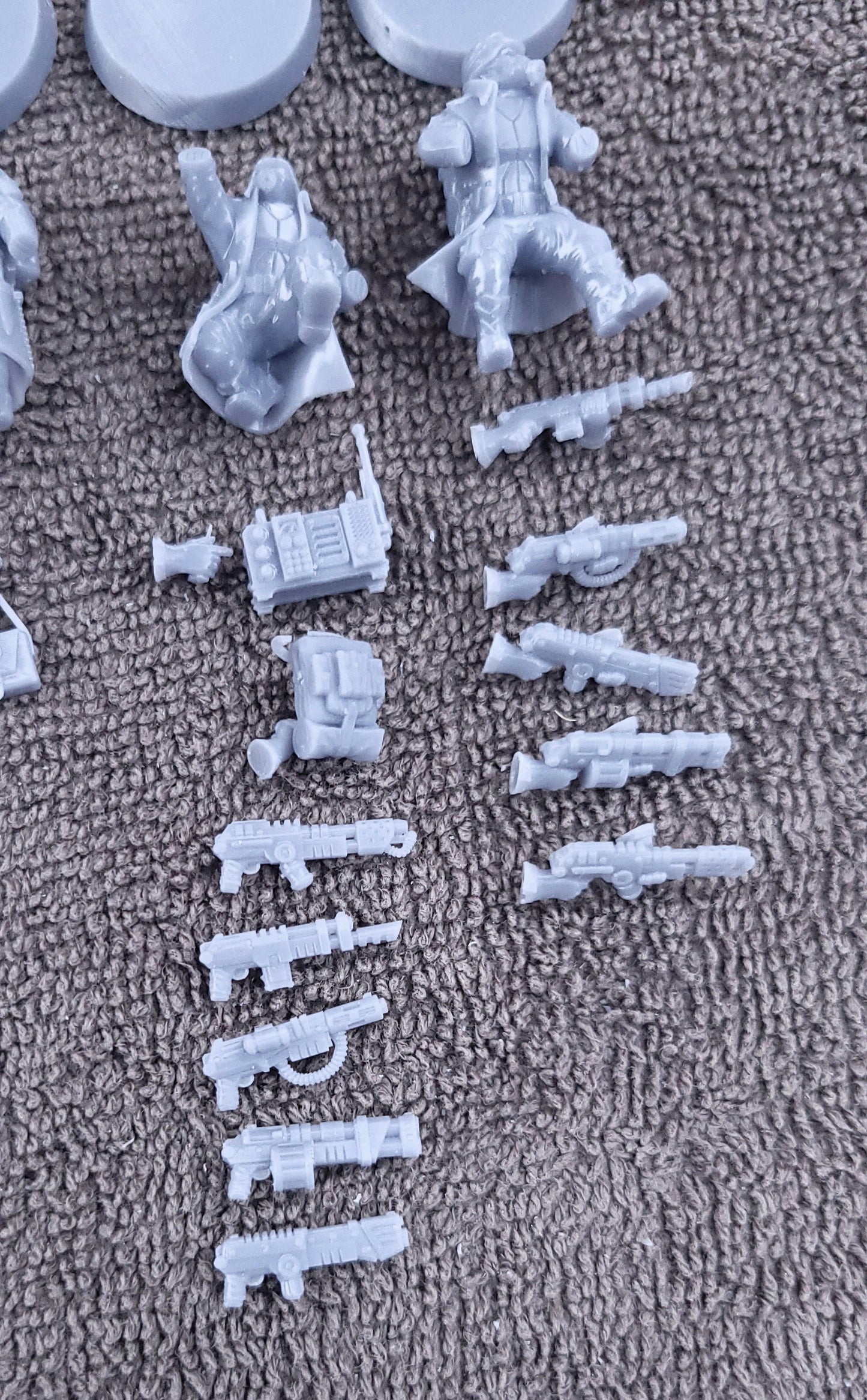 Steel Guard-Command Squad (4-Unit Kit or Single Model) by RedMakers