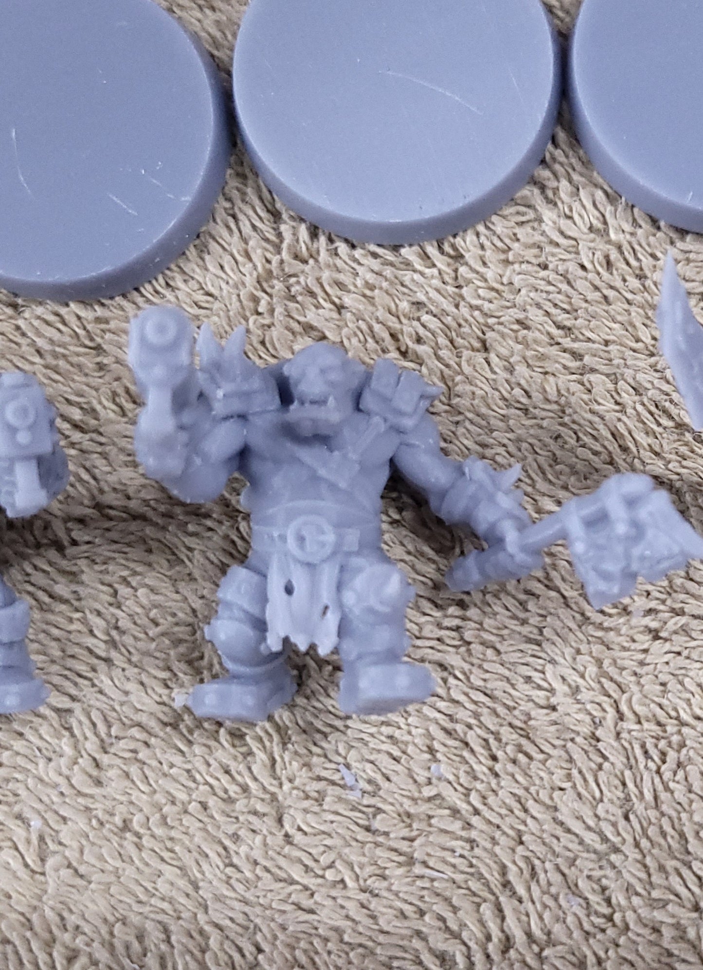Rokkrampa Gutsmashas-Orks (5-Unit Kit or Single Model) by Adeptus Miniatures